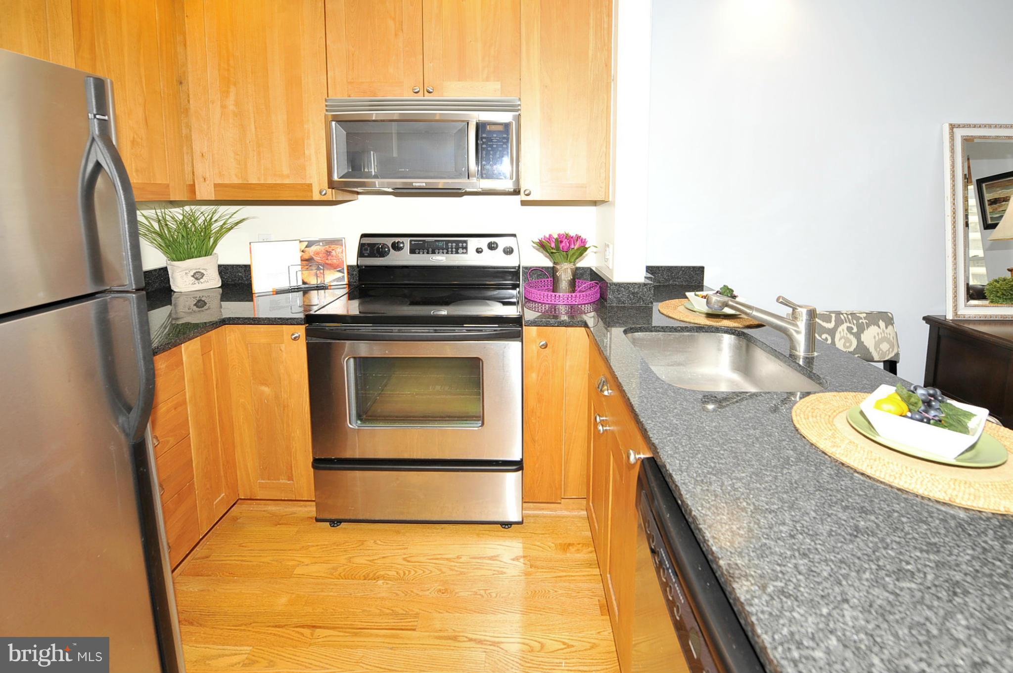 2011 Columbia Road Northwest, Unit 4 Washington, DC 20009 - Photo 9 of 22 Kitchen
