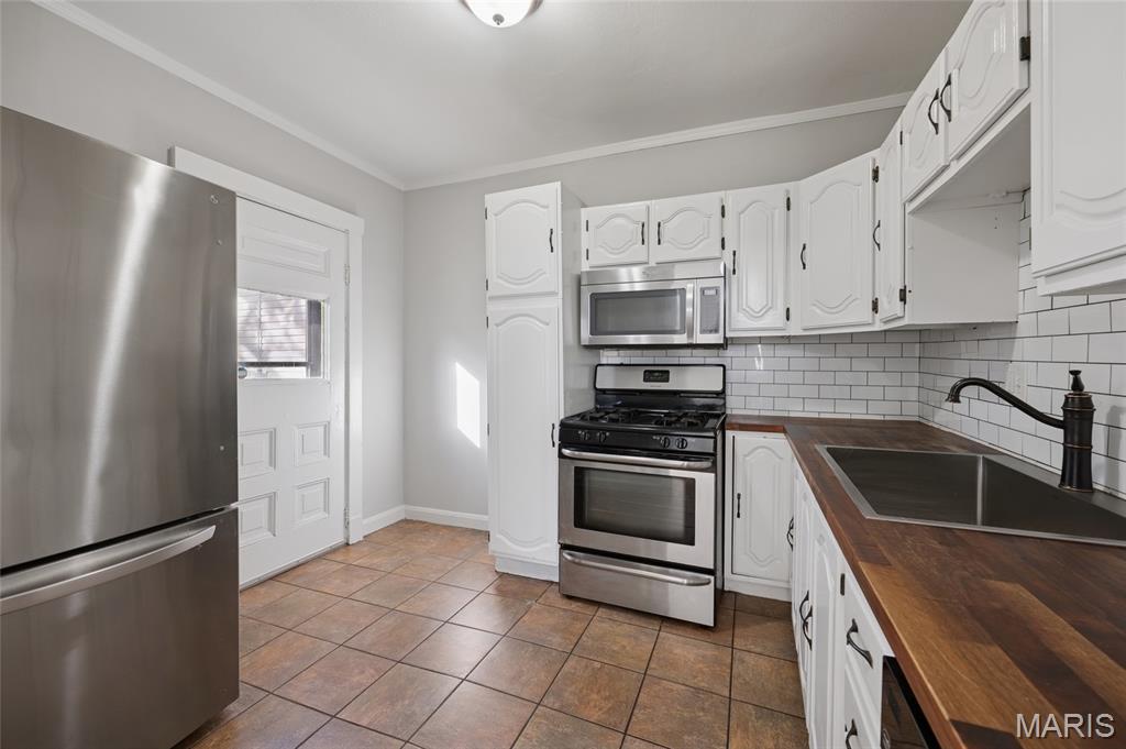 1347 Graham Street St. Louis, MO 63139 - Photo 11 of 22