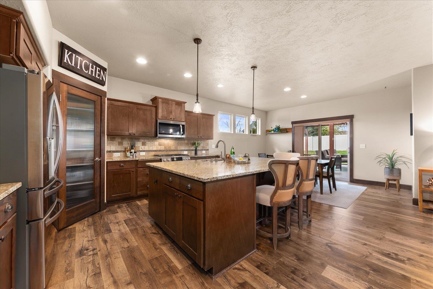 18020 East Daystar Road Spokane Valley, WA 99016 - Photo 6 of 48