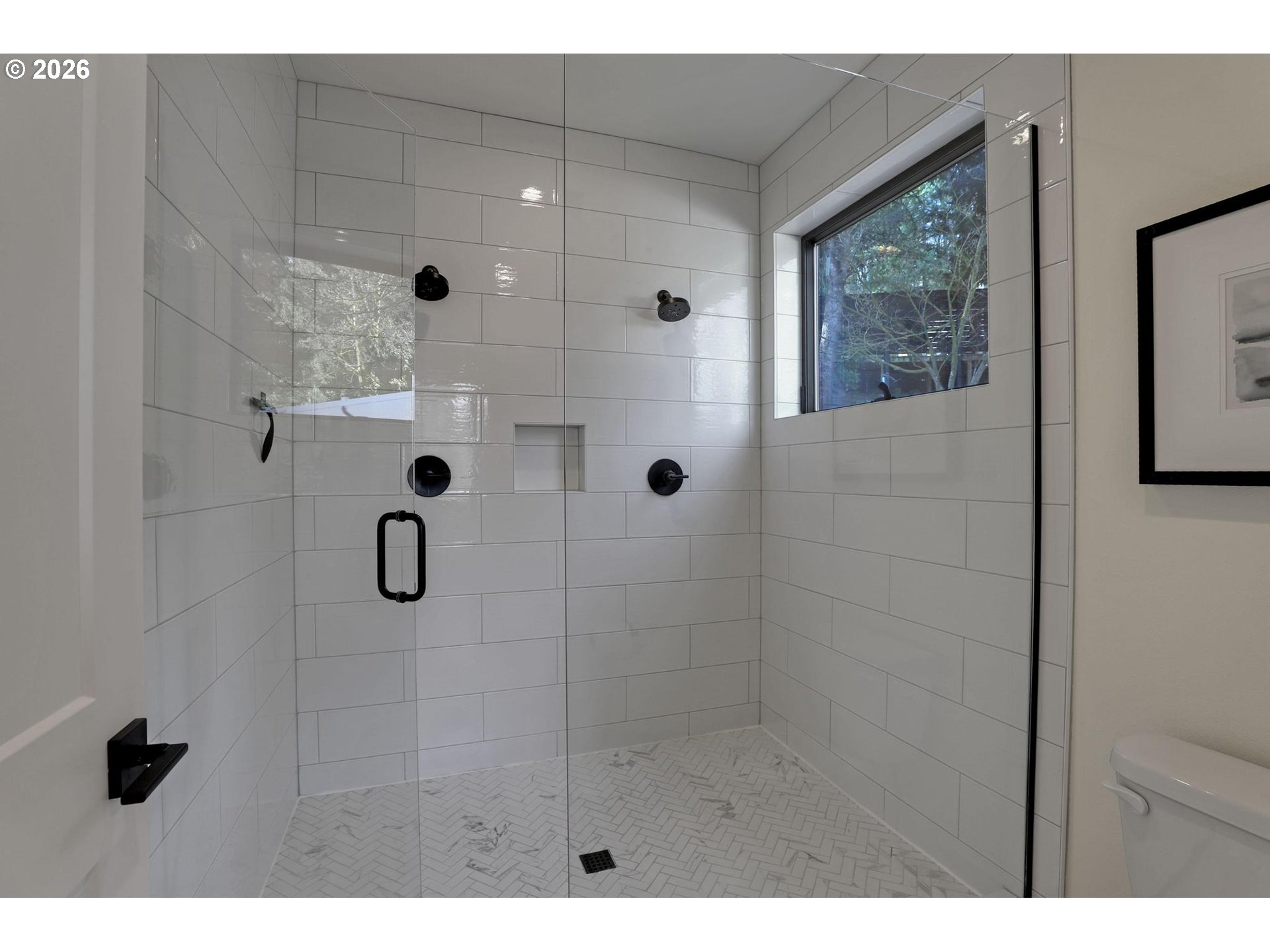 4022 Southeast Aldercrest Road Milwaukie, OR 97222 - Photo 23 of 40 a bathroom with a shower