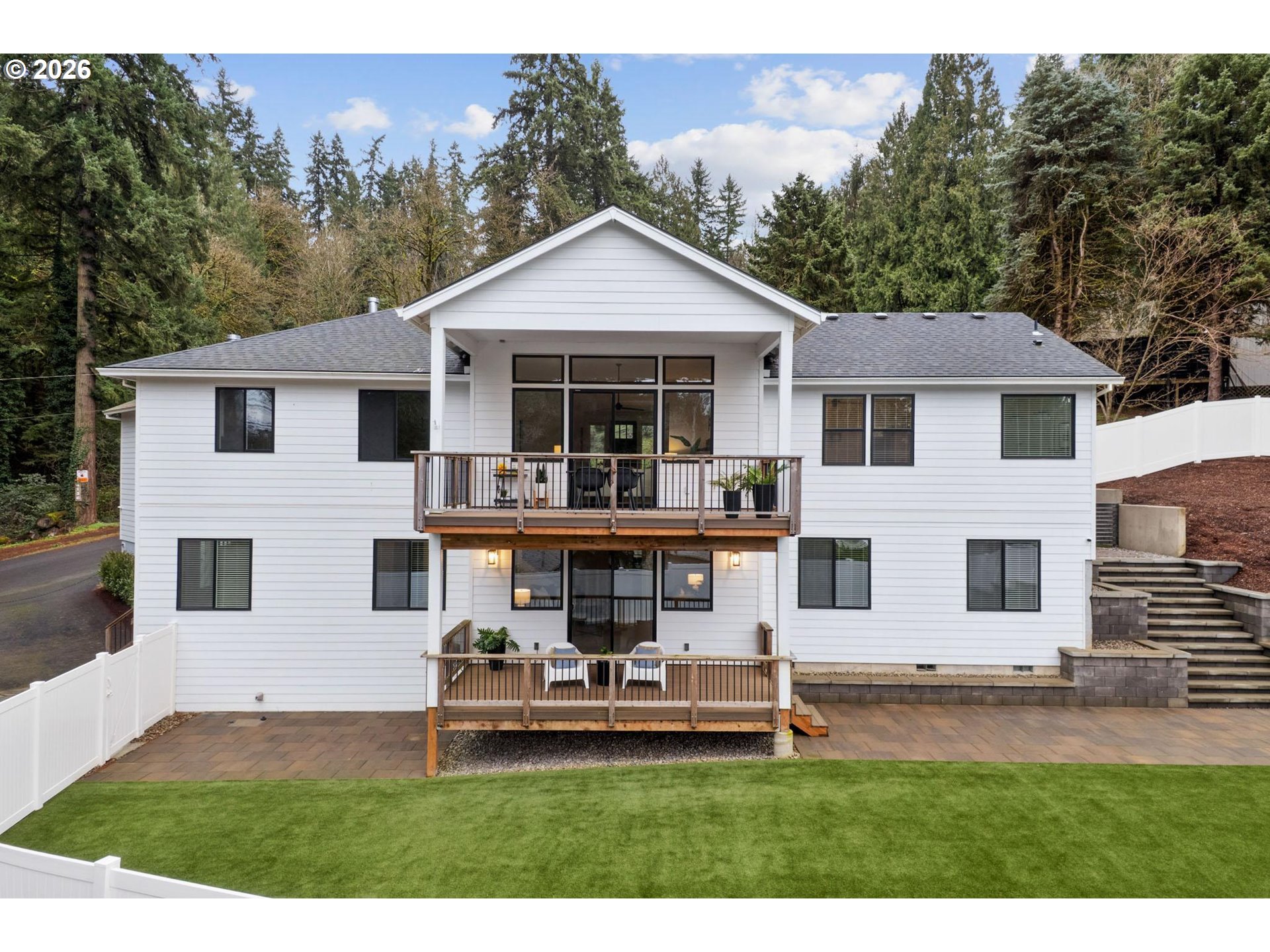 4022 Southeast Aldercrest Road Milwaukie, OR 97222 - Photo 35 of 40 a front view of a house with a yard