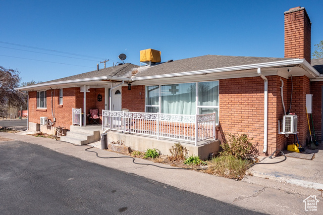 63 East Main Street Bicknell, UT 84715 - Photo 1 of 61 ac unit