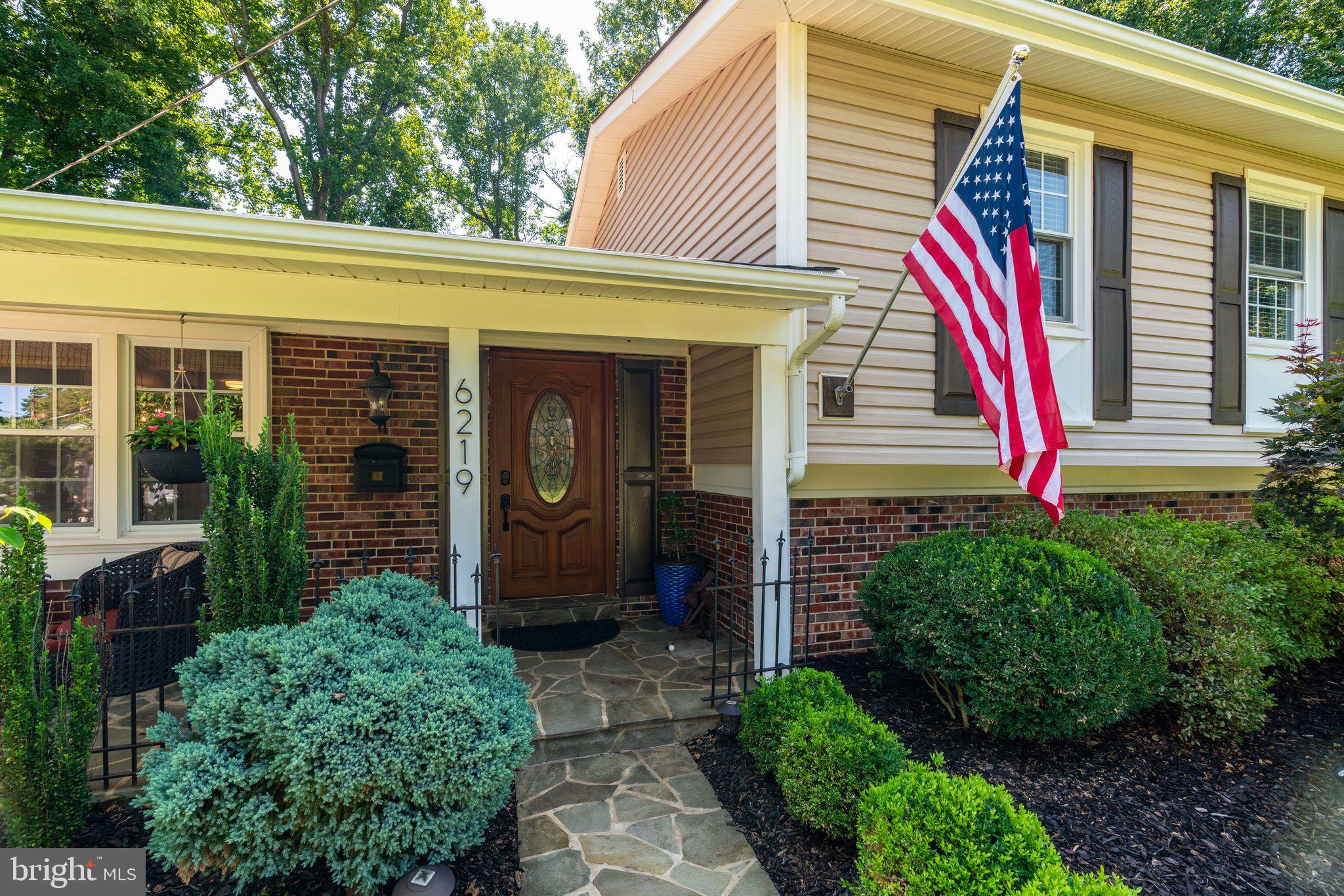 6219 Tyner Street Springfield, VA 22152 - Photo 2 of 53