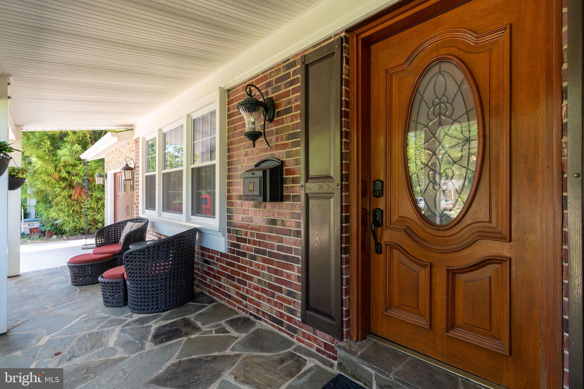 6219 Tyner Street Springfield, VA 22152 - Photo 3 of 53