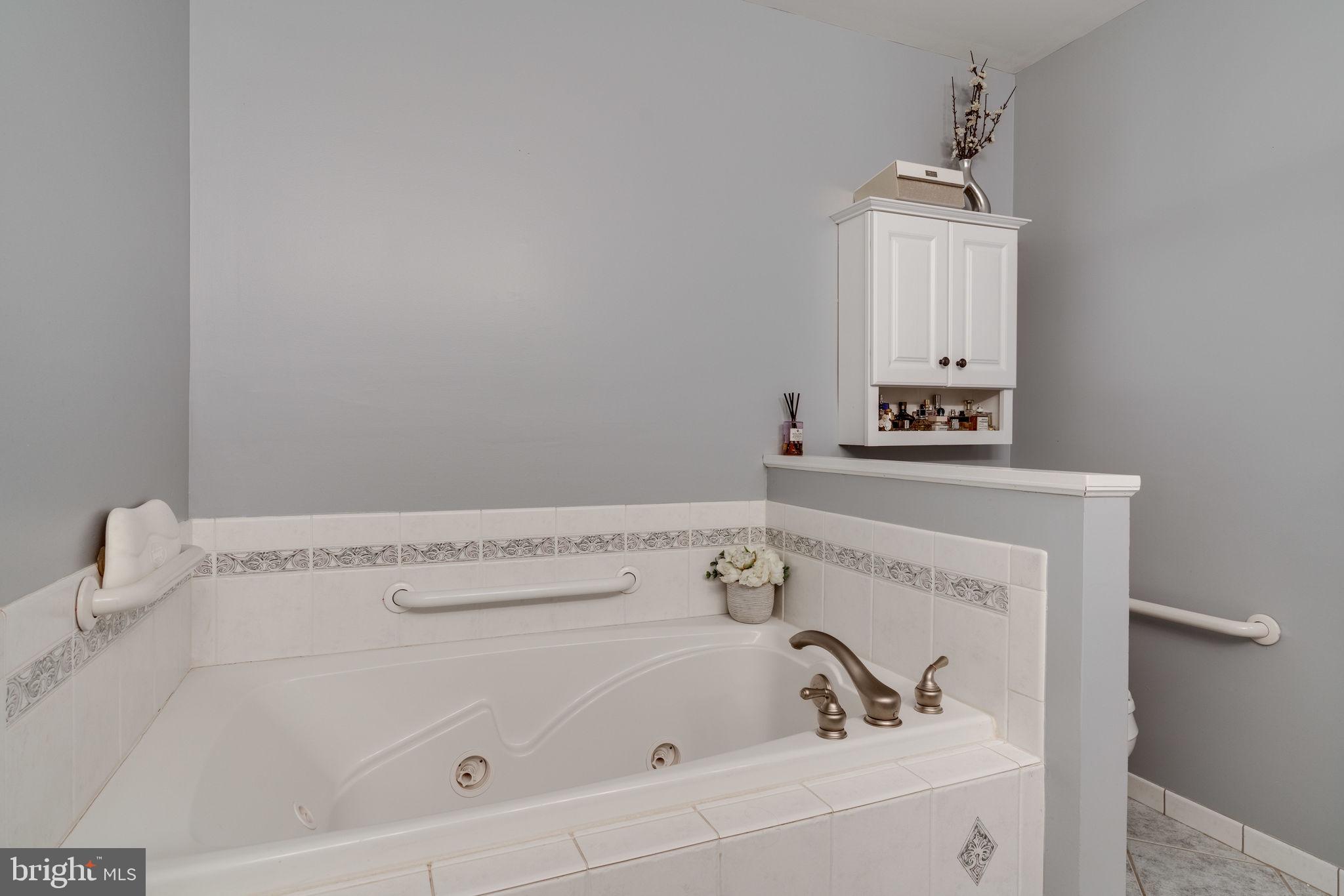 6219 Tyner Street Springfield, VA 22152 - Photo 21 of 53 Master Bathroom #1