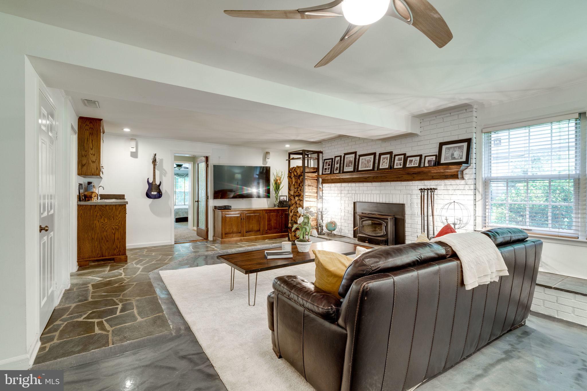 6219 Tyner Street Springfield, VA 22152 - Photo 28 of 53 Family Room - Lower Level