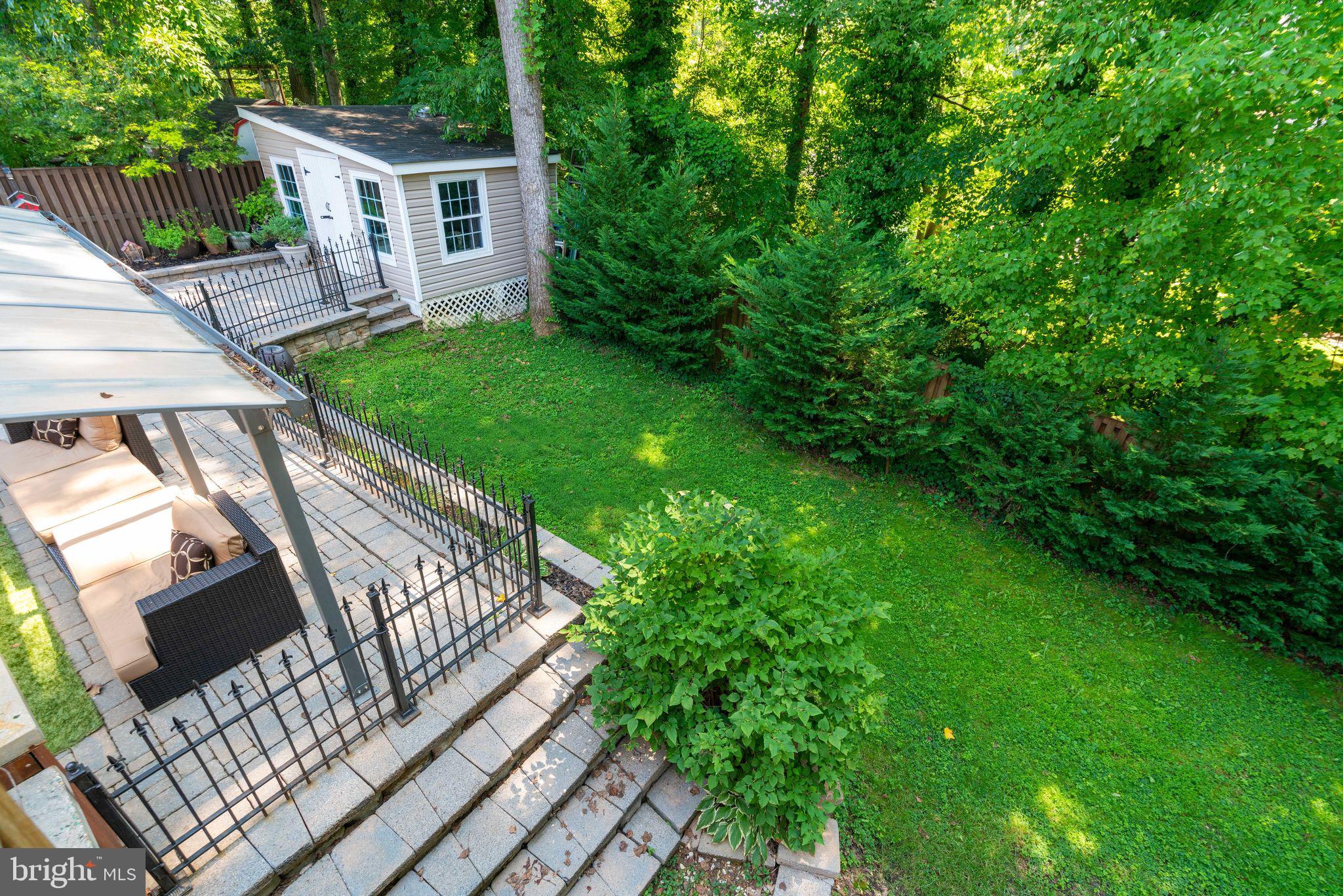 6219 Tyner Street Springfield, VA 22152 - Photo 40 of 53 Wonderful Space for Entertaining