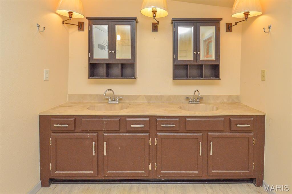 3049 Selmaville Road Salem, IL 62881 - Photo 18 of 20 Gallery Image 18