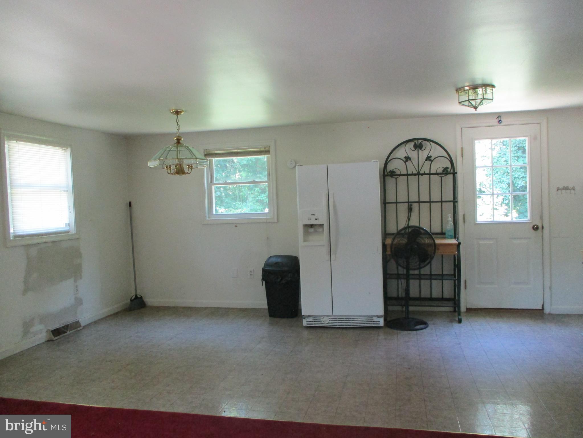 25260 Vista Road Hollywood, MD 20636 - Photo 3 of 10 Gallery Image 3