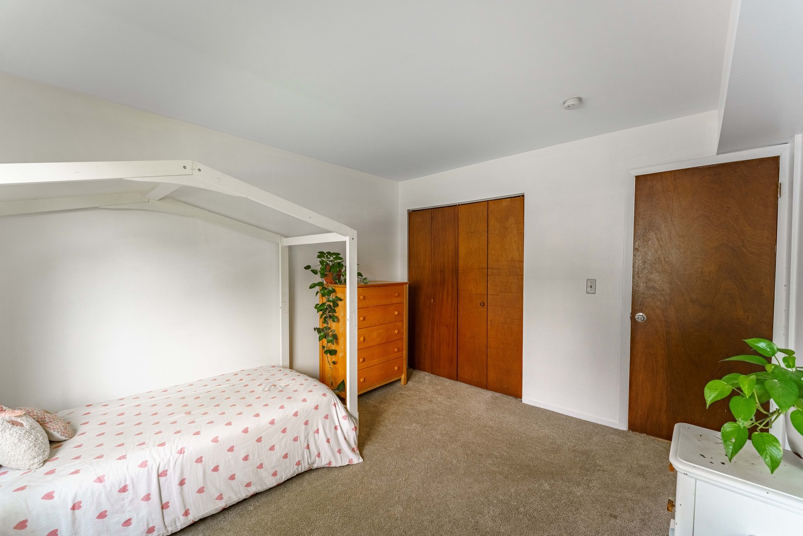 884 South Plum Grove Road, Unit 111 Palatine, IL 60067 - Photo 14 of 19