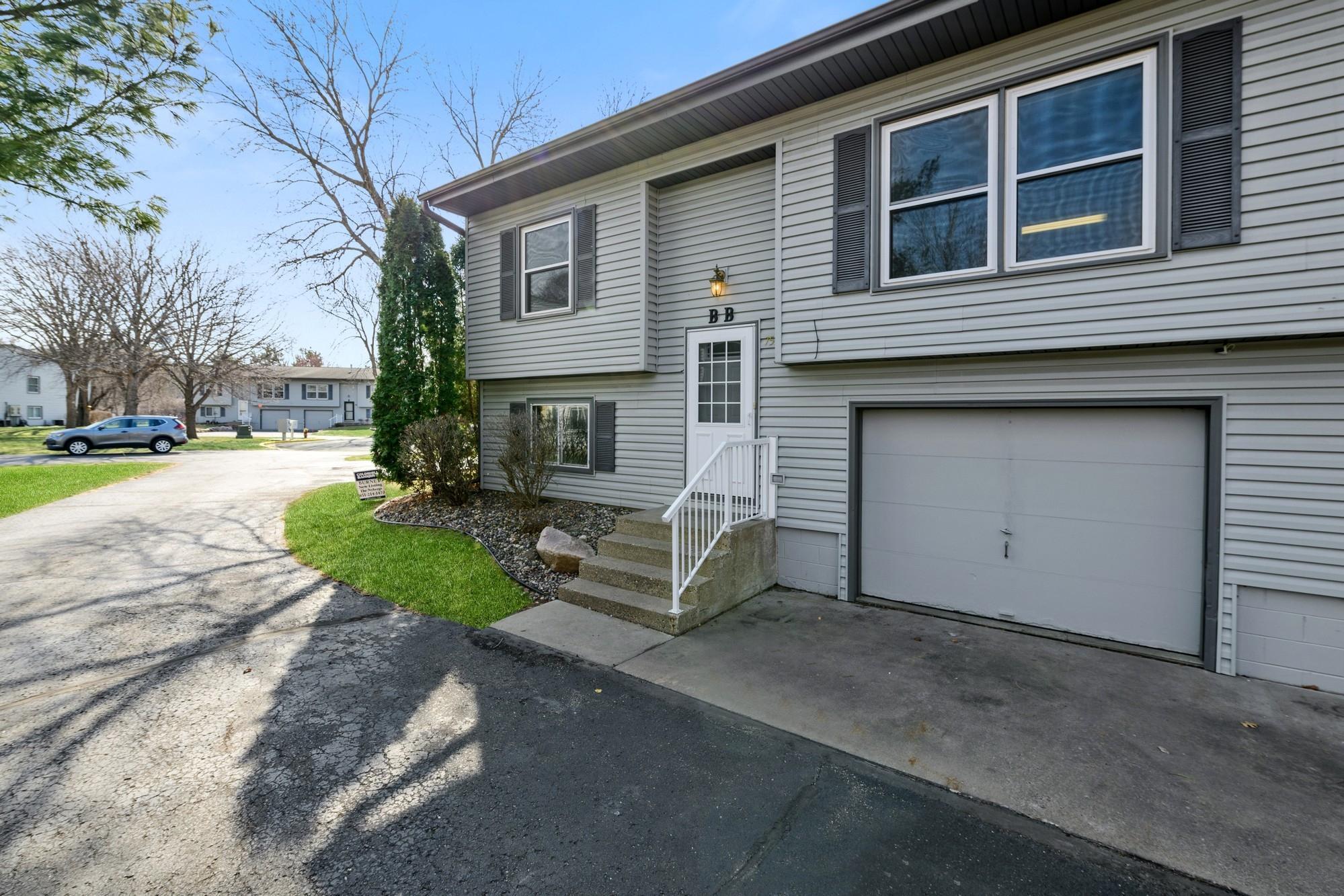 755 Sandhill Point Road, Unit BB Hudson, WI 54016 - Photo 2 of 14 Gallery Image 2