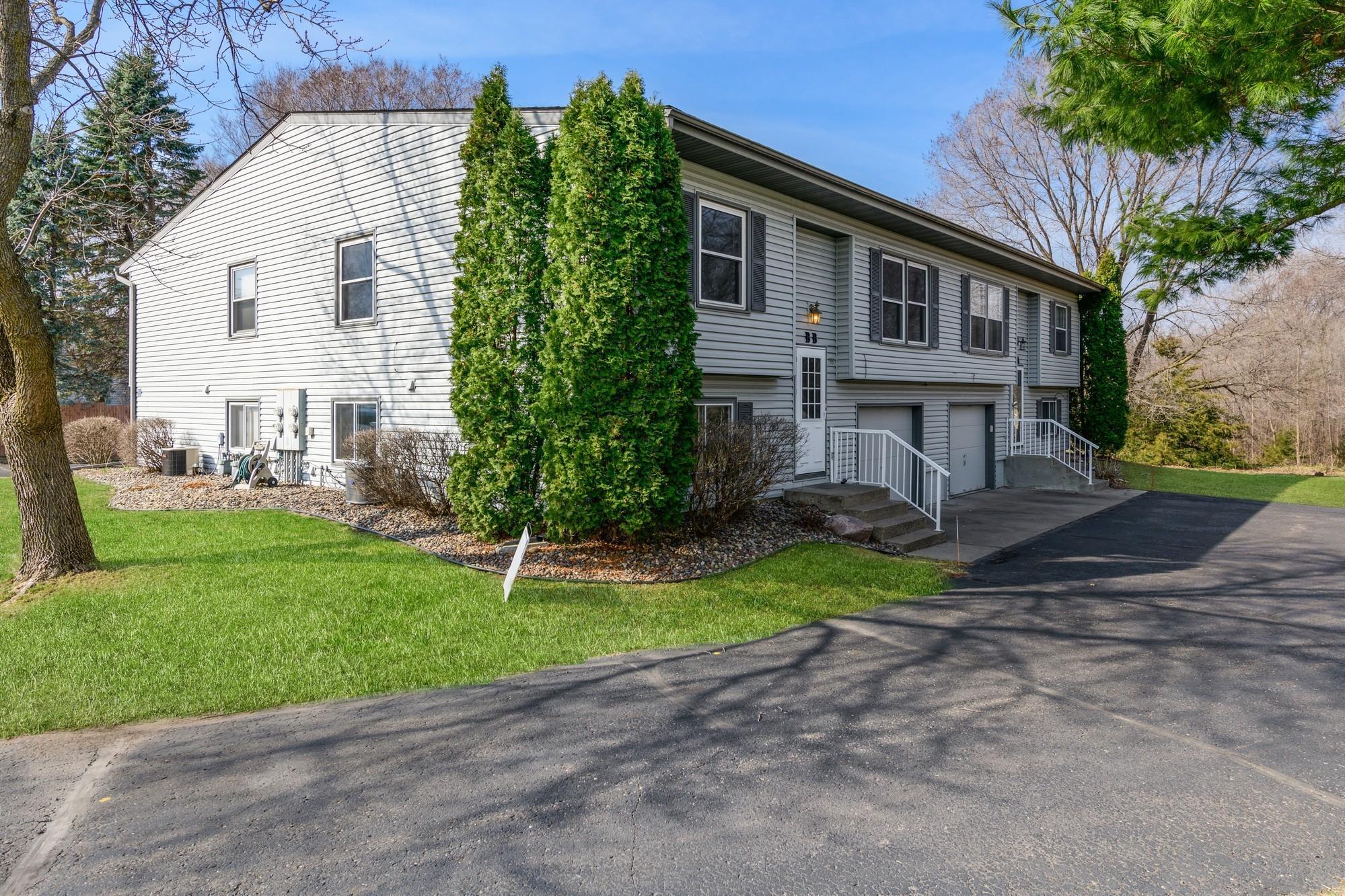 755 Sandhill Point Road, Unit BB Hudson, WI 54016 - Photo 3 of 14 Gallery Image 3