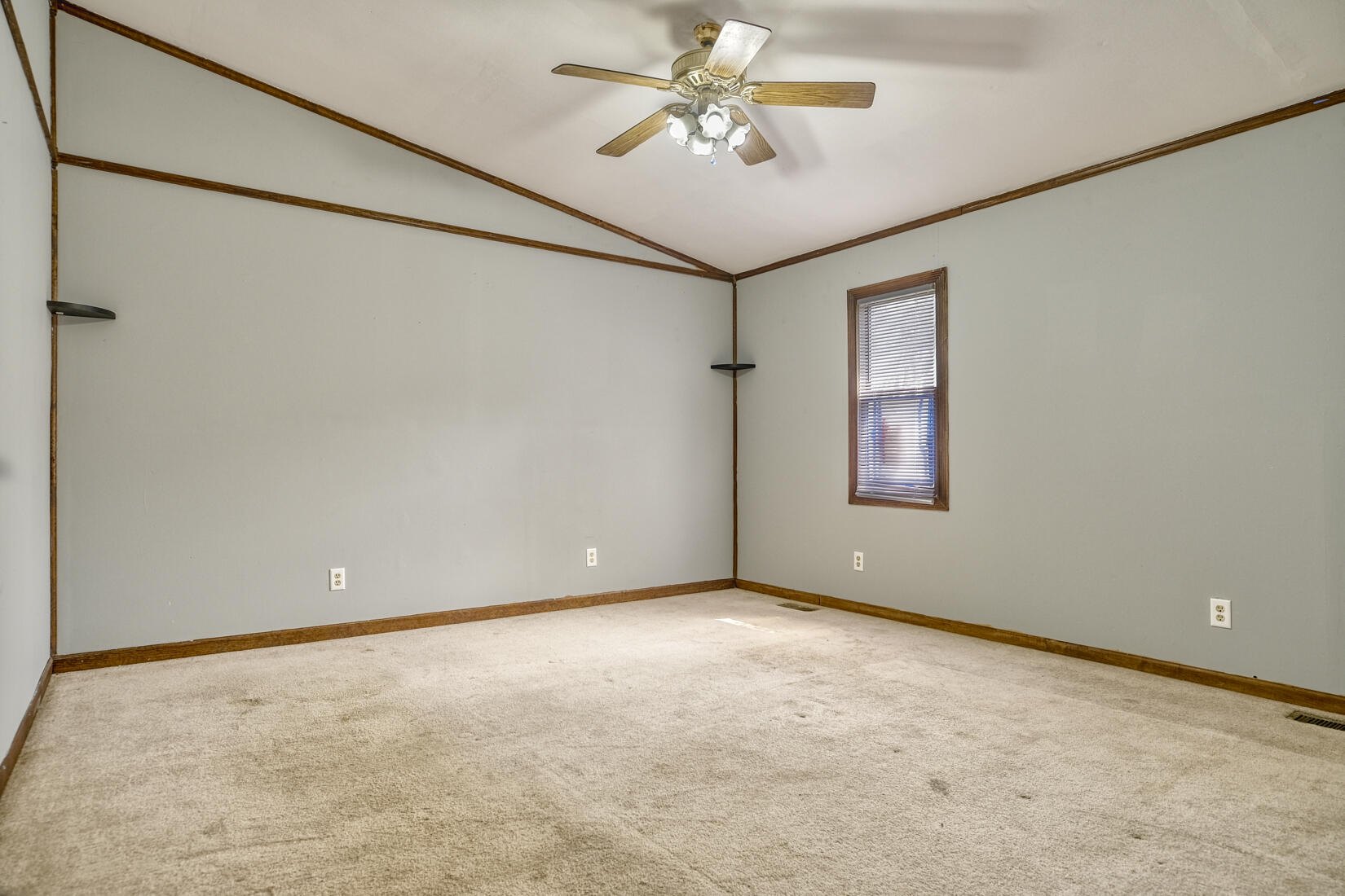 9713 North 490 East Demotte, IN 46310 - Photo 13 of 24 1650x1100