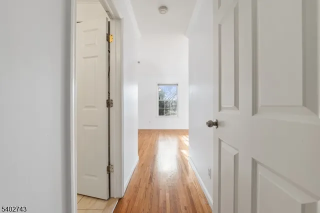 $2,600 | 1020 Laura Street, Unit 2, Elizabeth, NJ 07201