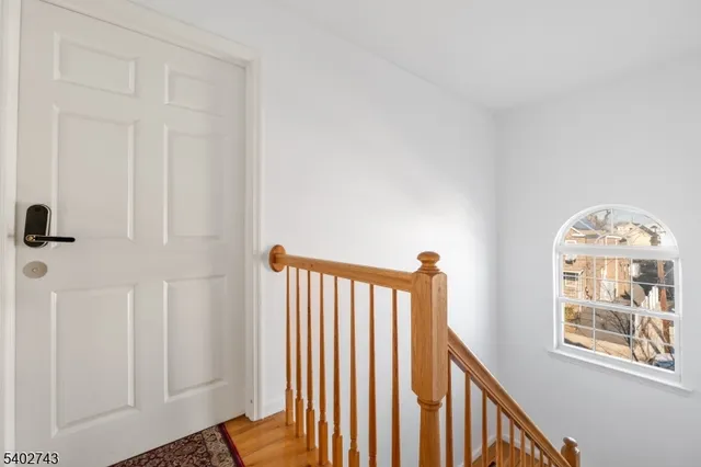 $2,600 | 1020 Laura Street, Unit 2, Elizabeth, NJ 07201