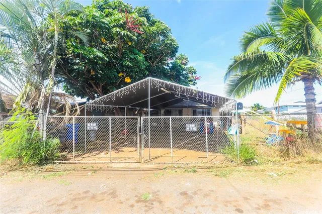 $560,000 | 84-629 Lahaina Street, Waianae, HI 96792