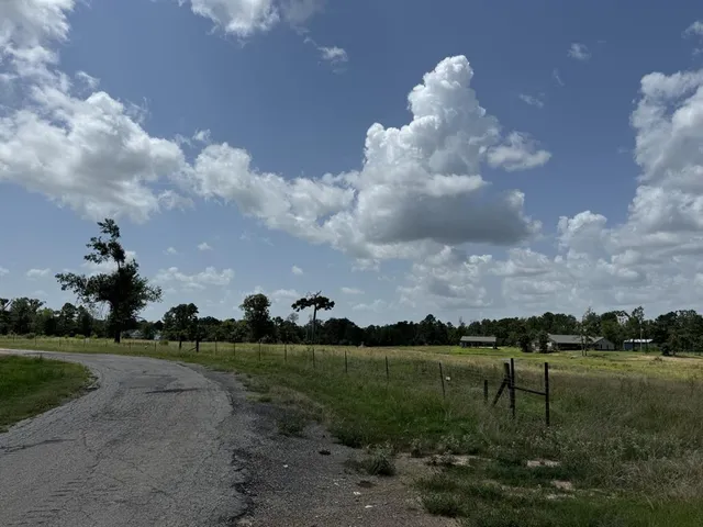 $389,000 | 520 County Road, Powderly, TX 75473