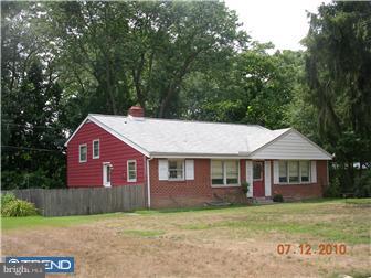 732 Suffolk Road Jenkintown, PA 19046 - Photo 1 of 12 Exterior Front