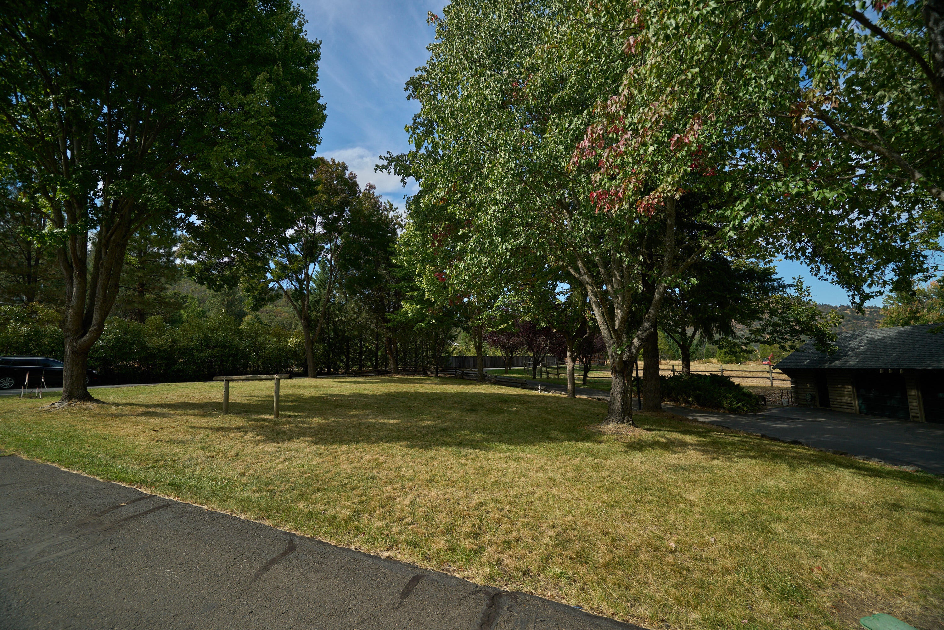 3095 Burrell Road Medford, OR 97501 - Photo 44 of 70 3095 Burrell_Medford-44