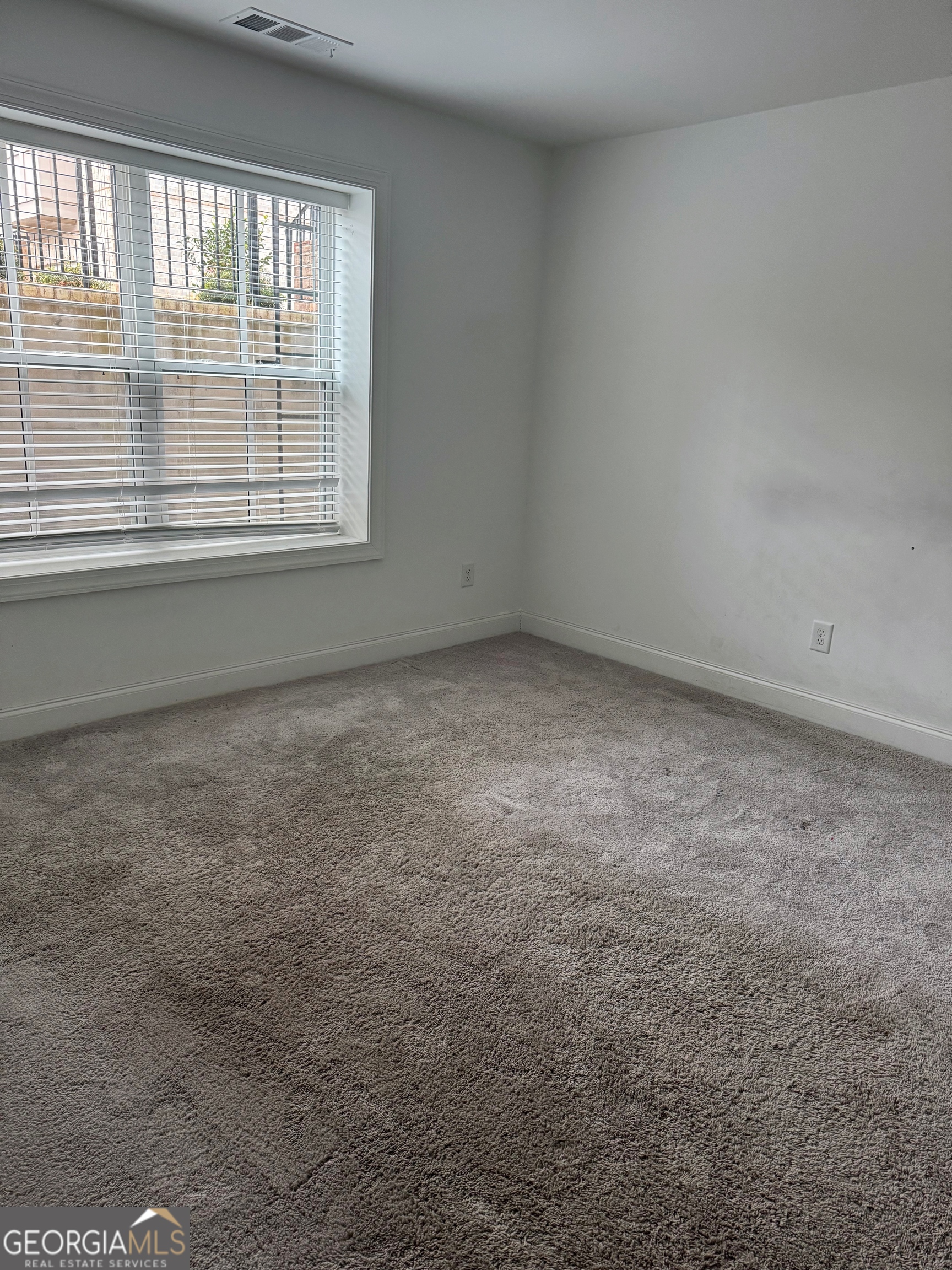 4400 Sims Park Suwanee, GA 30024 - Photo 12 of 19