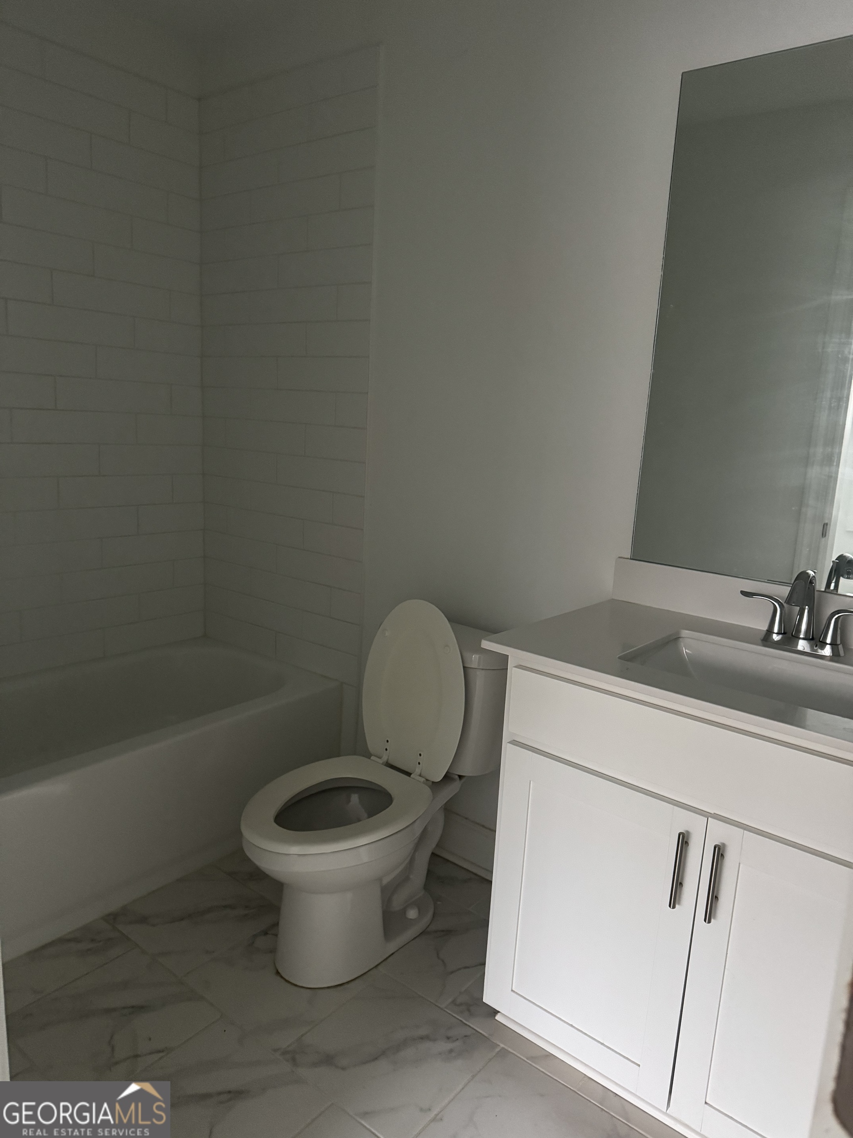 4400 Sims Park Suwanee, GA 30024 - Photo 13 of 19