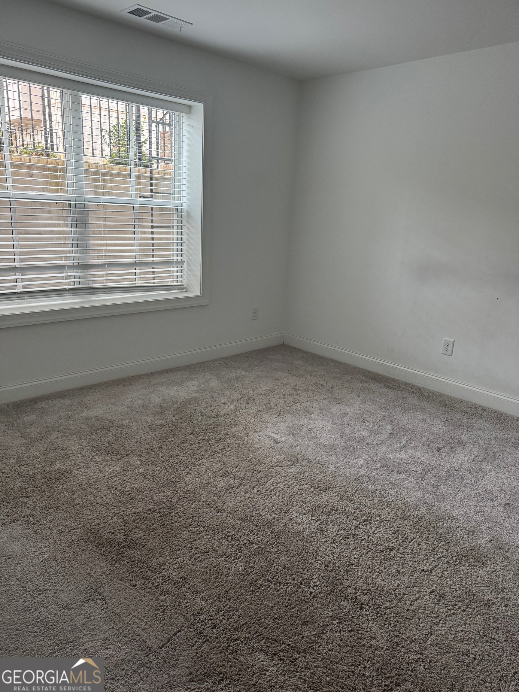 4400 Sims Park Suwanee, GA 30024 - Photo 7 of 19