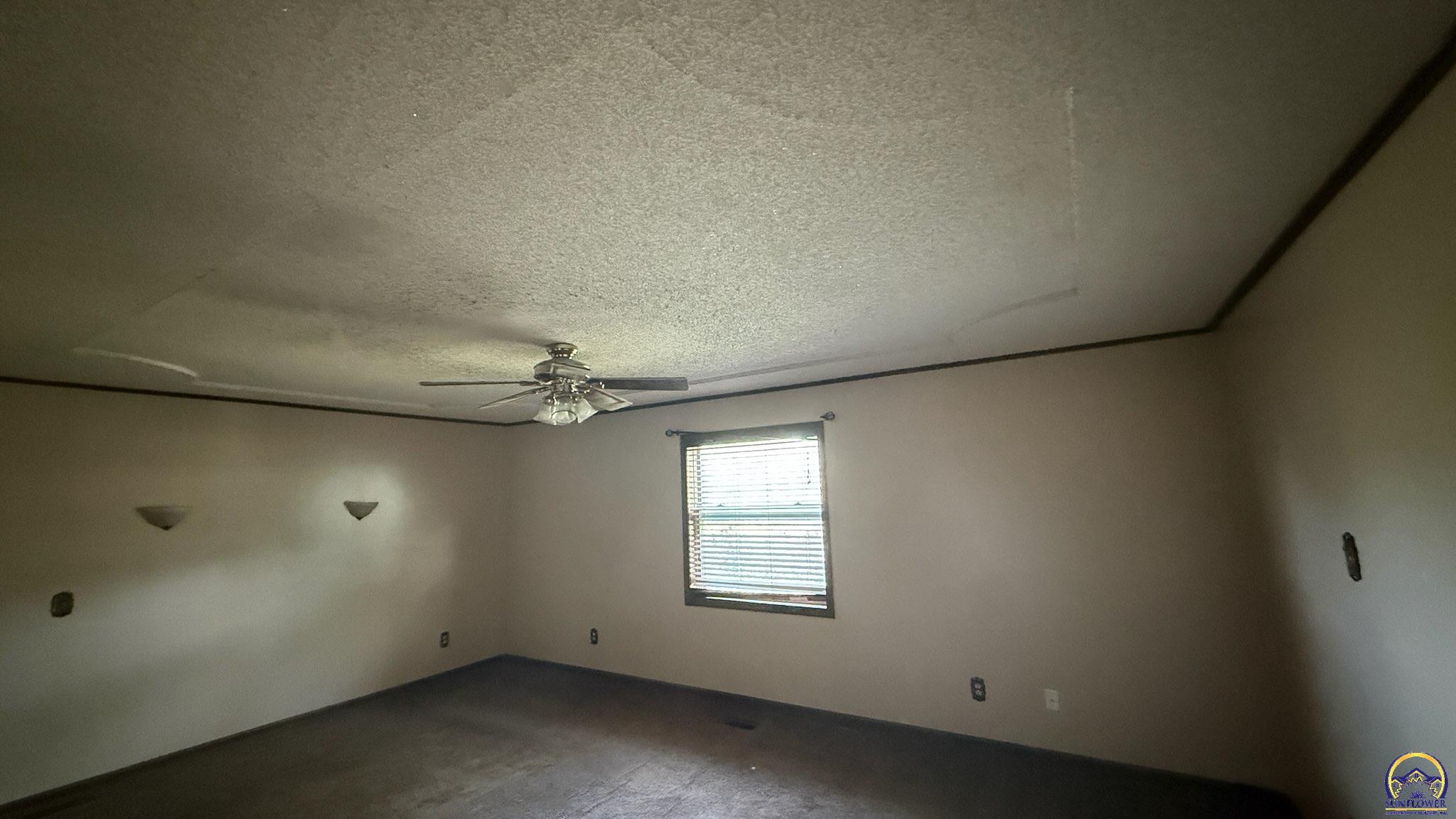 3740 Southwest Worwick Town Road Topeka, KS 66610 - Photo 9 of 10 Gallery Image 9