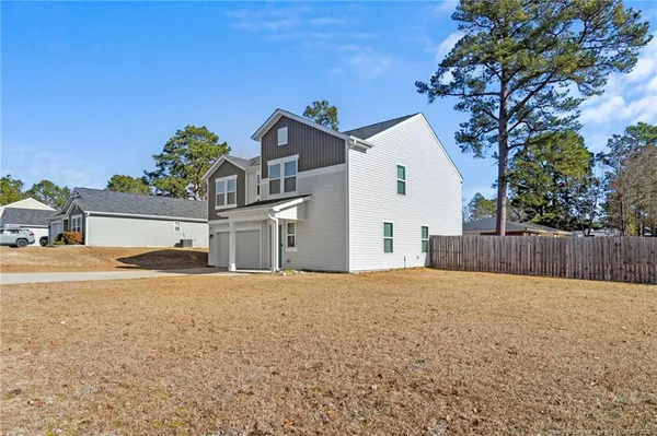 $2,100 | 1421 Demila Drive, Fayetteville, NC 28314