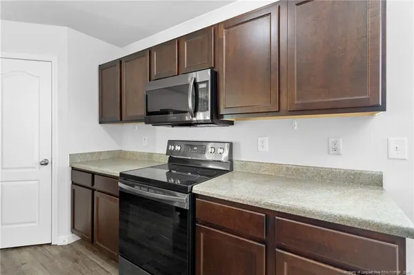 $2,100 | 1421 Demila Drive, Fayetteville, NC 28314