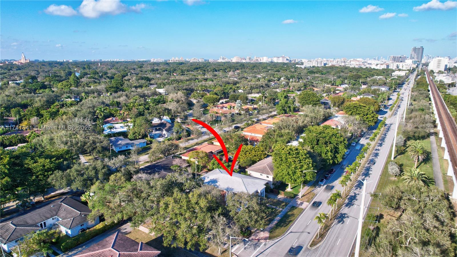 4995 Ponce De Leon Coral Gables, FL 33146 - Photo 11 of 92