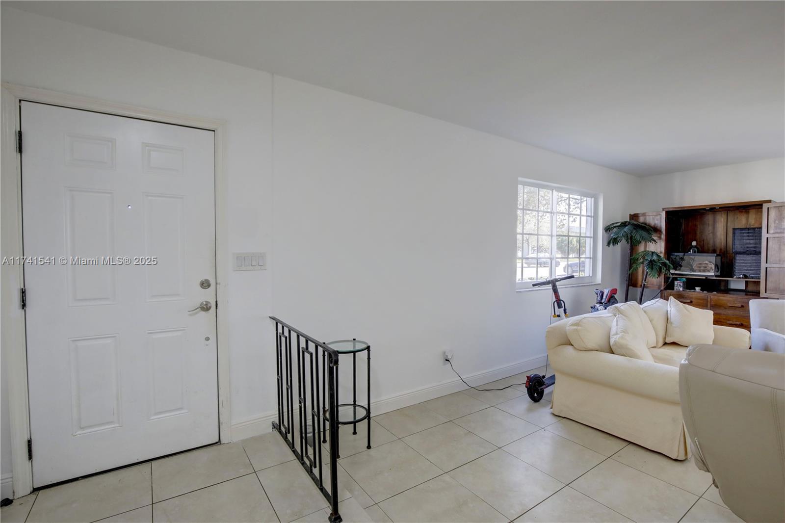 4995 Ponce De Leon Coral Gables, FL 33146 - Photo 19 of 92