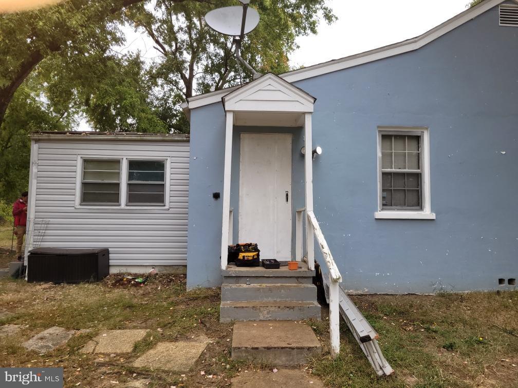 9209 Old Palmer Road Fort Washington, MD 20744 - Photo 1 of 1 side of home