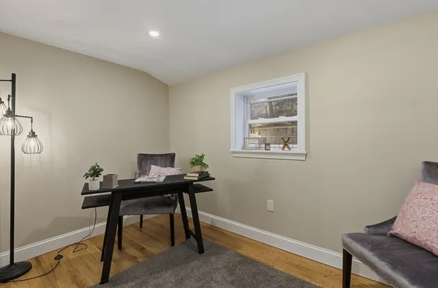 $874,999 | 35 Oak Street, Tewksbury, MA 01876