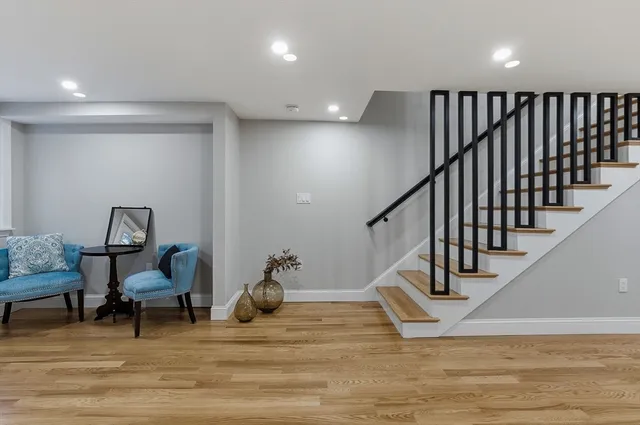 $874,999 | 35 Oak Street, Tewksbury, MA 01876