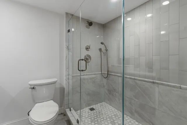 $874,999 | 35 Oak Street, Tewksbury, MA 01876