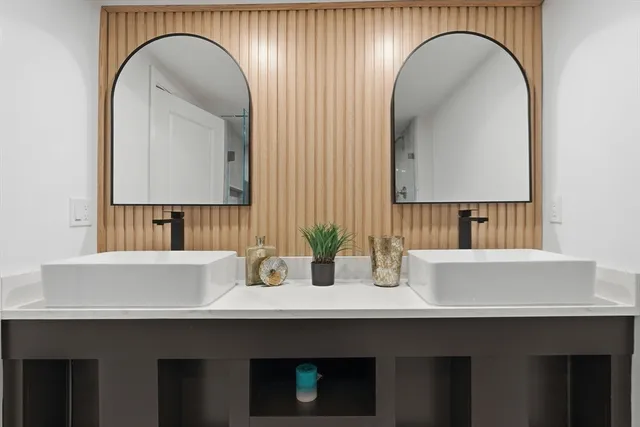 $799,999 | 35 Oak Street, Tewksbury, MA 01876