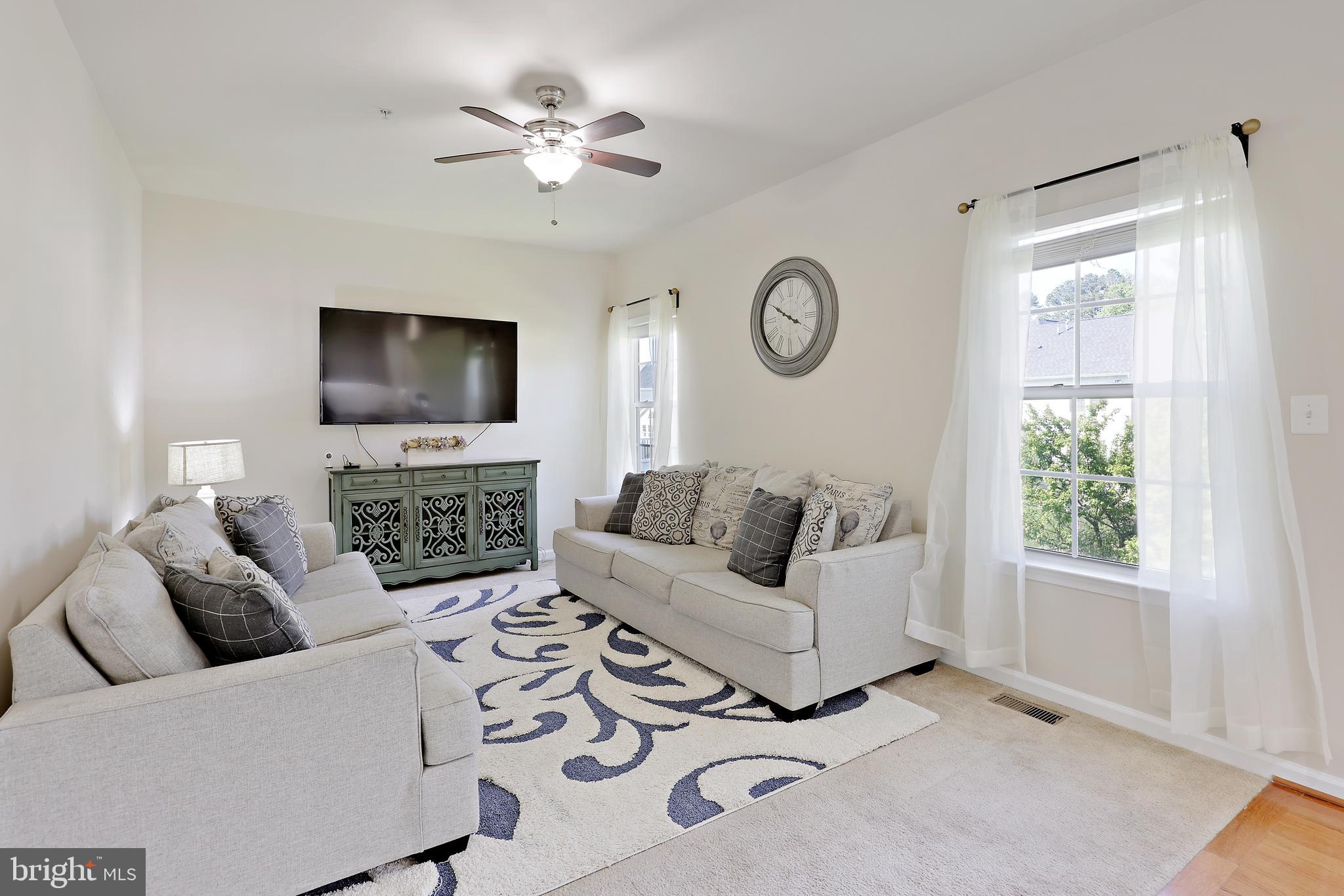 10537 Windlass Run Road Middle River, MD 21220 - Photo 17 of 68 Family Room