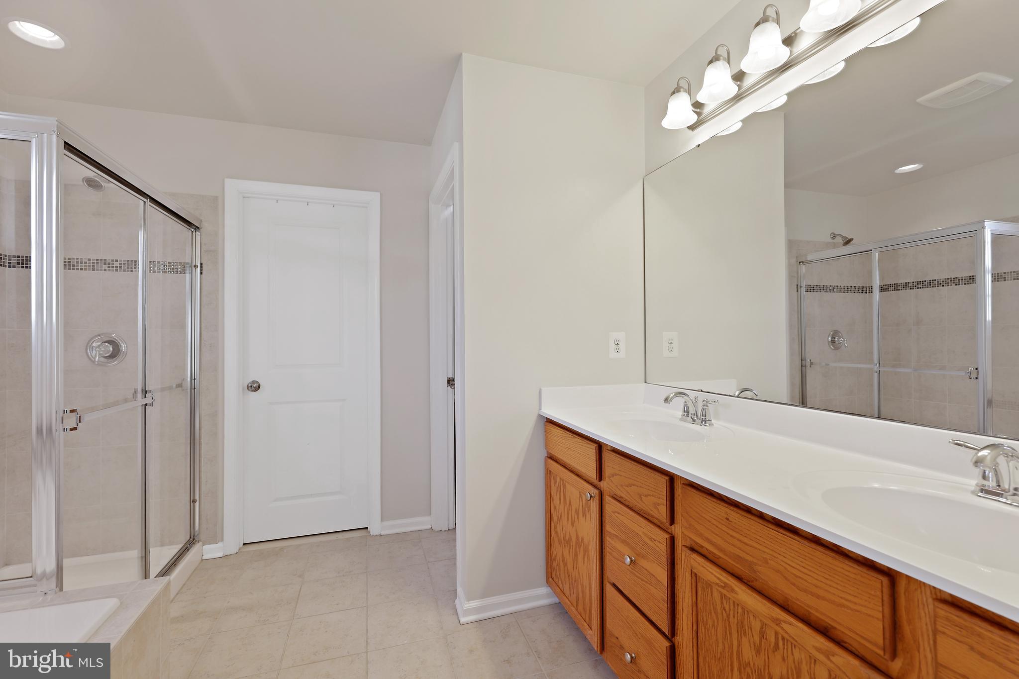10537 Windlass Run Road Middle River, MD 21220 - Photo 27 of 68 Primary Bath