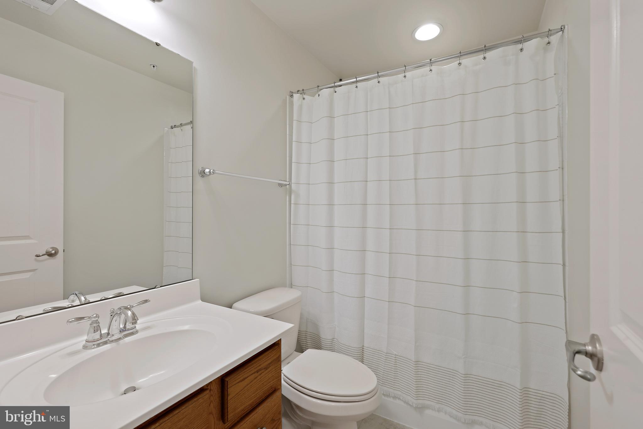 10537 Windlass Run Road Middle River, MD 21220 - Photo 36 of 68 Full Btath