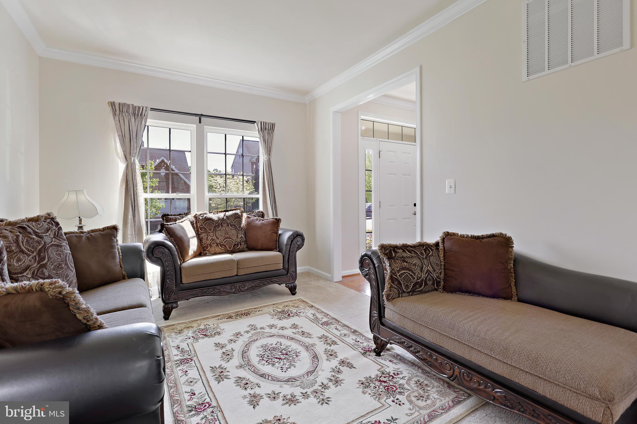 10537 Windlass Run Road Middle River, MD 21220 - Photo 7 of 68 Living Room
