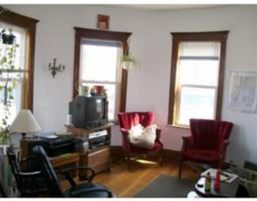 623 Centre Street Boston, MA 02130 - Photo 11 of 13 Gallery Image 11