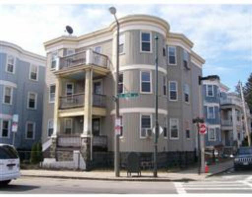 623 Centre Street Boston, MA 02130 - Photo 2 of 13 Gallery Image 2