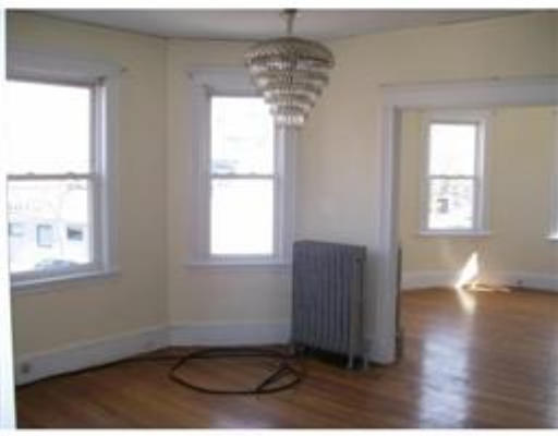 623 Centre Street Boston, MA 02130 - Photo 6 of 13 Gallery Image 6