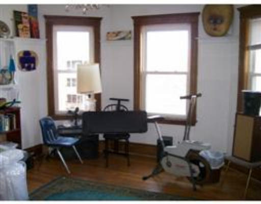 623 Centre Street Boston, MA 02130 - Photo 10 of 13 Gallery Image 10