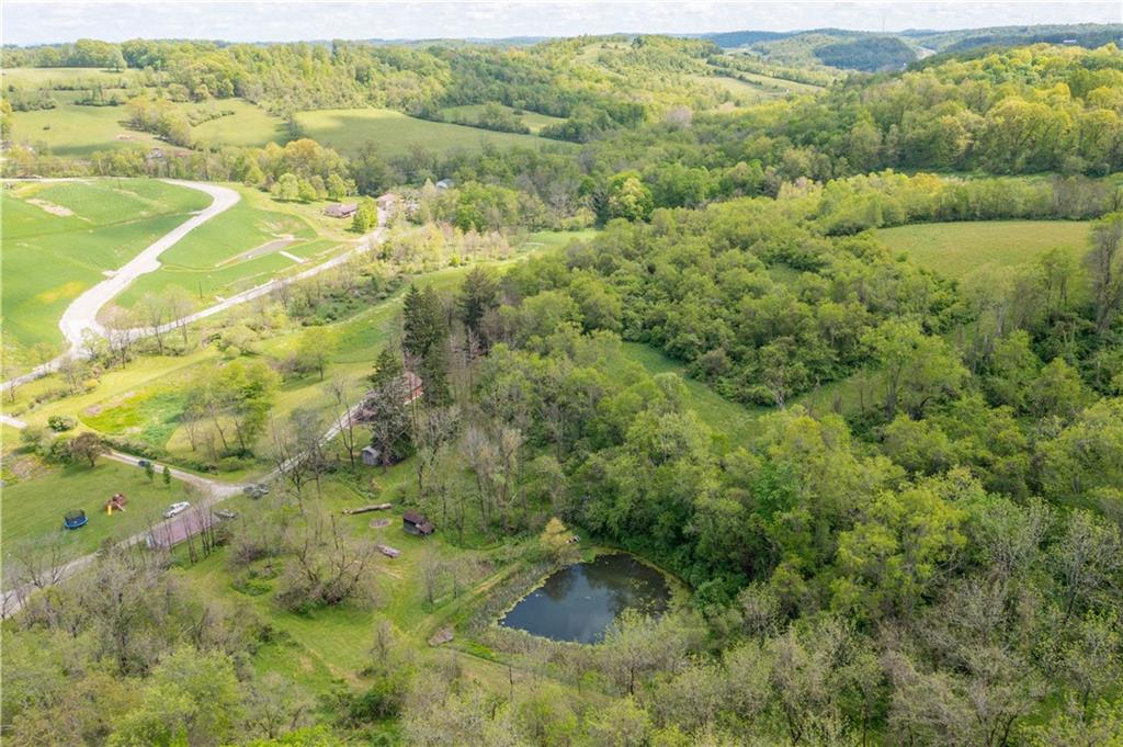 207 Redd Run Road Washington, PA 15301 - Photo 9 of 25