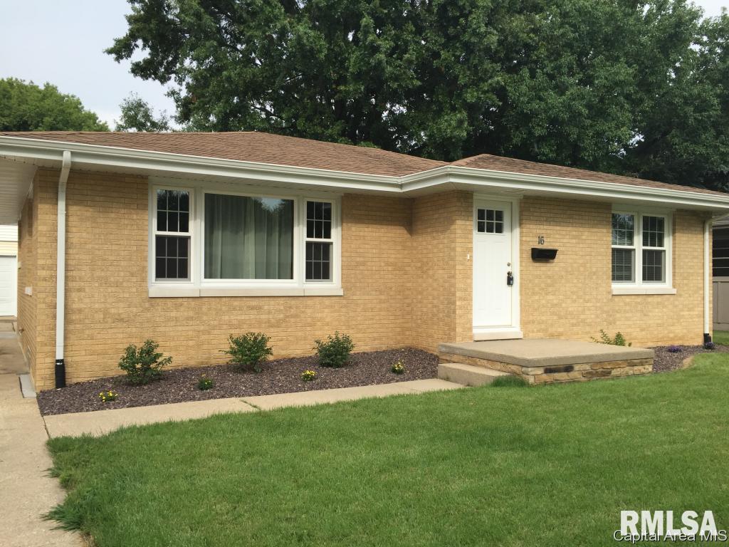 16 Bel Aire Drive Springfield, IL 62703 - Photo 1 of 23