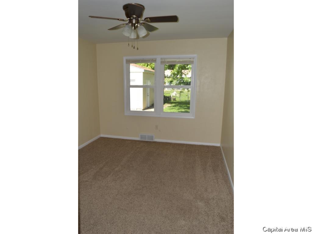 16 Bel Aire Drive Springfield, IL 62703 - Photo 13 of 23
