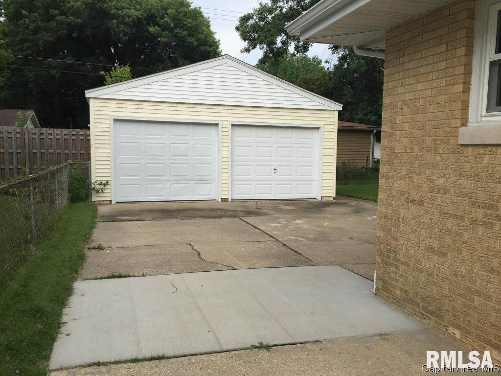 16 Bel Aire Drive Springfield, IL 62703 - Photo 22 of 23