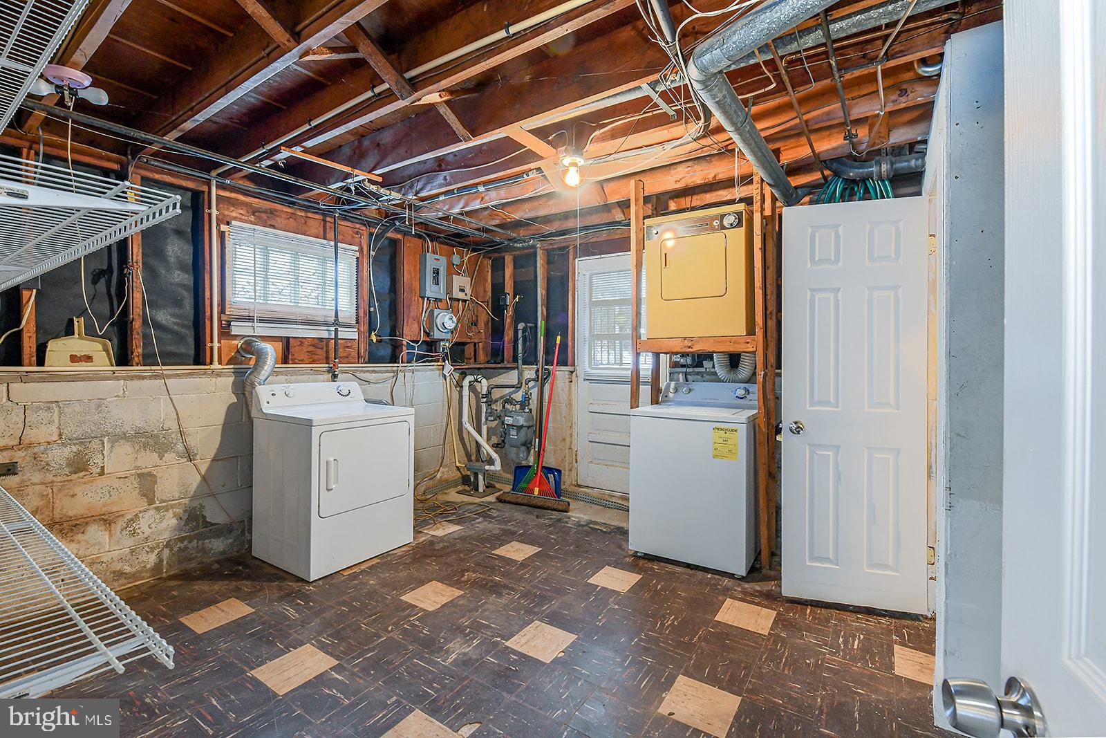 7204 Croydon Road Baltimore, MD 21207 - Photo 36 of 43