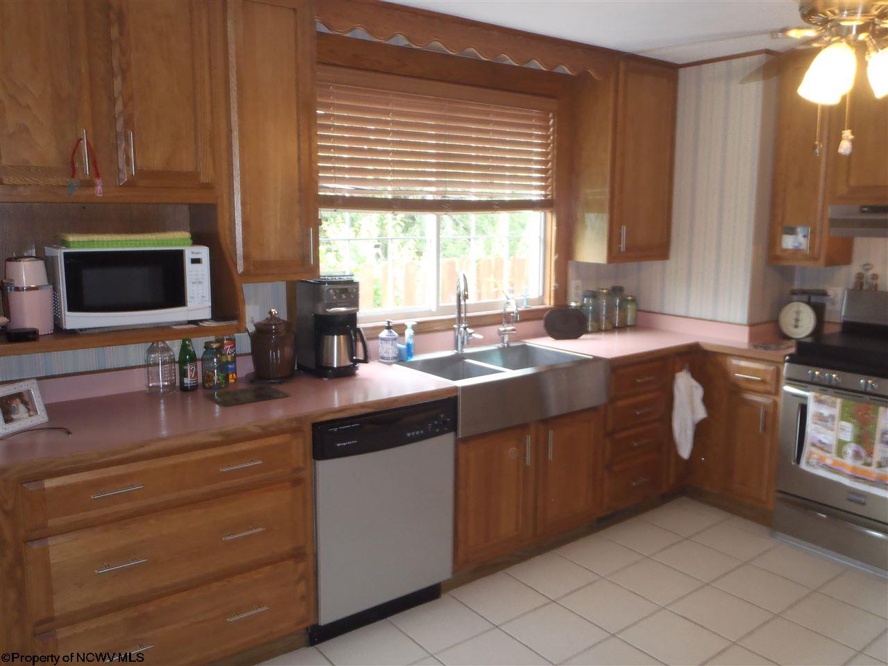112 Avondale Road Fairmont, WV 26554 - Photo 11 of 20 Gallery Image 11